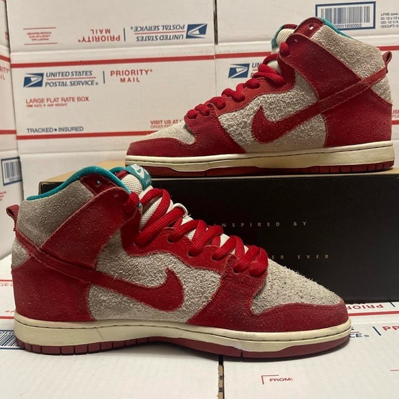 Nike Dunk High Pro SB “Dr. Seuss - Thing One Thing 2” 2014 - Picture 7 of 7